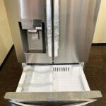 28 cu.ft. Smart wi-fi Enabled French Door Refrigerator - Image 5