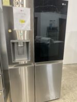 23 cu. ft. Smart Side-by-Side Counter-Depth InstaView® Refrigerator with Craft Ice™ - Image 2