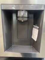 27 cu. ft. Side-by-Side Refrigerator with Smooth Touch Ice Dispenser - Image 5